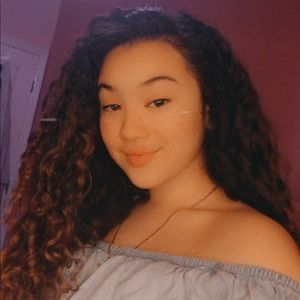 Meet your Posher, Melanie